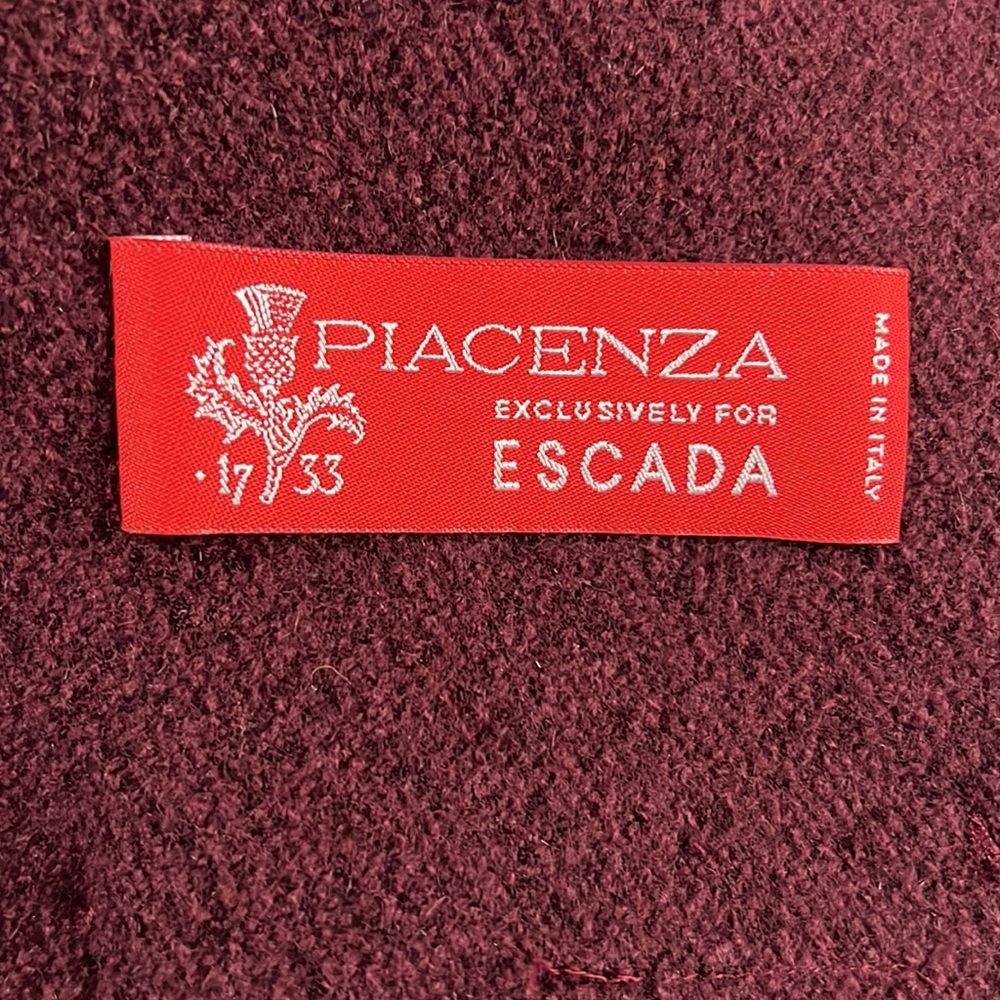 Gorgeous Escada jacket - Picture 7 of 8